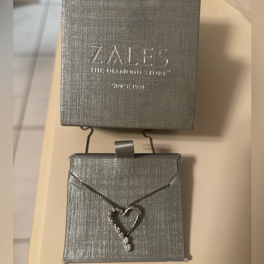 Zales Heart Necklace - Sterling Silver
